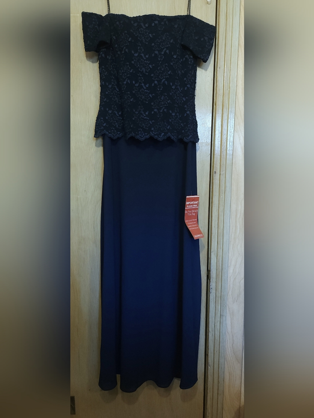 NWT Cachet Dress Womens Sz 10 Navy Blue Off Shoulder Lace Top Chiffon Maxi